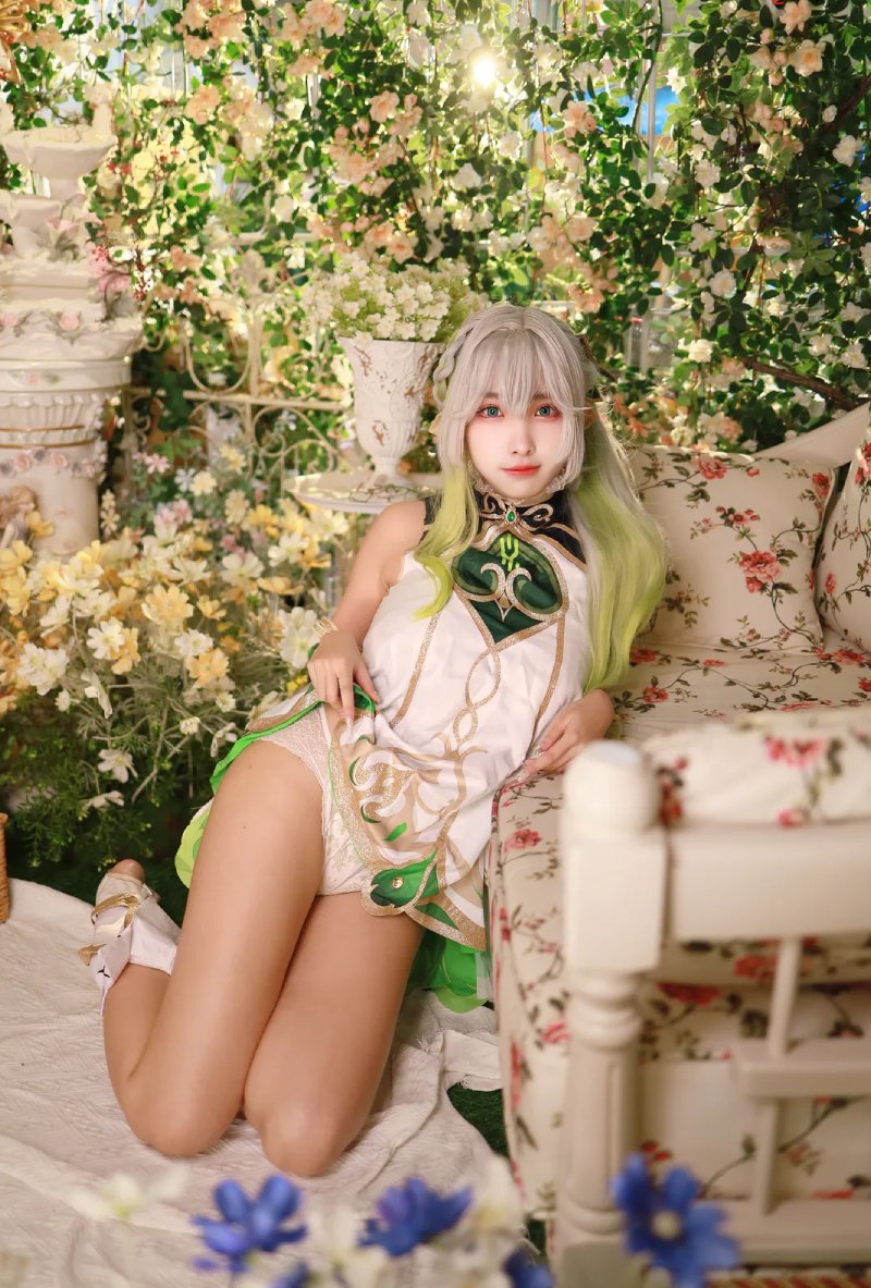 Ảnh Cosplay Nahida đầy ấn tượng