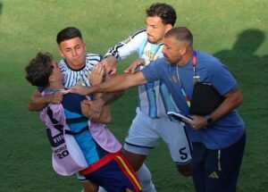 Sự Kiện Gây Tranh Cãi Tại Trận Chung Kết World Cup 2026: Argentina Quay Lưng Với Tây Ban Nha
