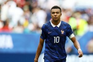 Mbappe nổi loạn vì bất công tại tuyển Pháp World Cup