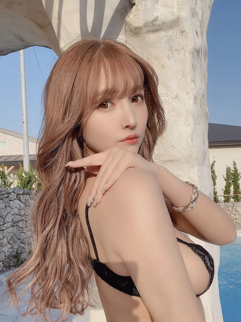 Yua Mikami