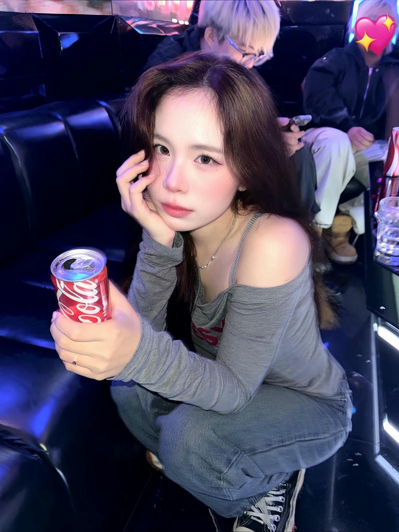 Ảnh Sammy Đào mang nét mặt xinh xắn và tươi tắn