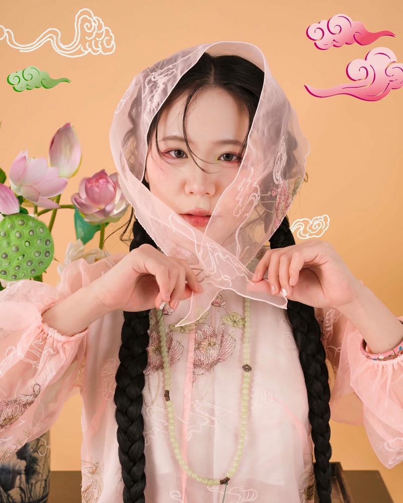 Ảnh Sammy Đào sở hữu nét mặt xinh xắn cuốn hút