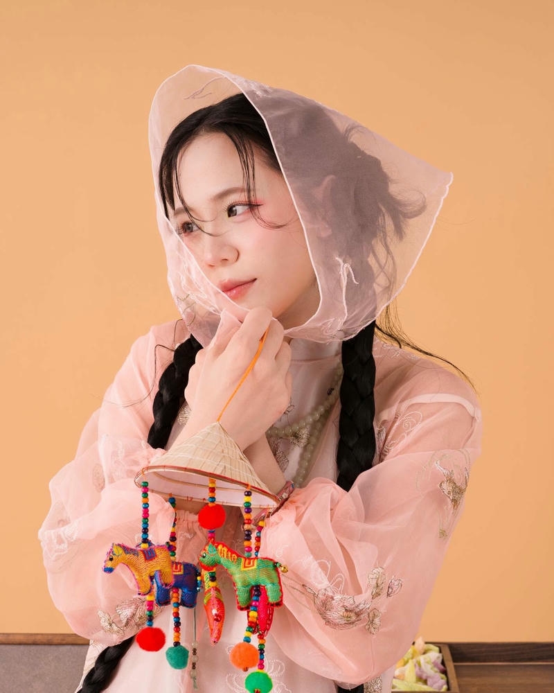 Ảnh Sammy Đào với diện mạo rạng rỡ đầy duyên dáng
