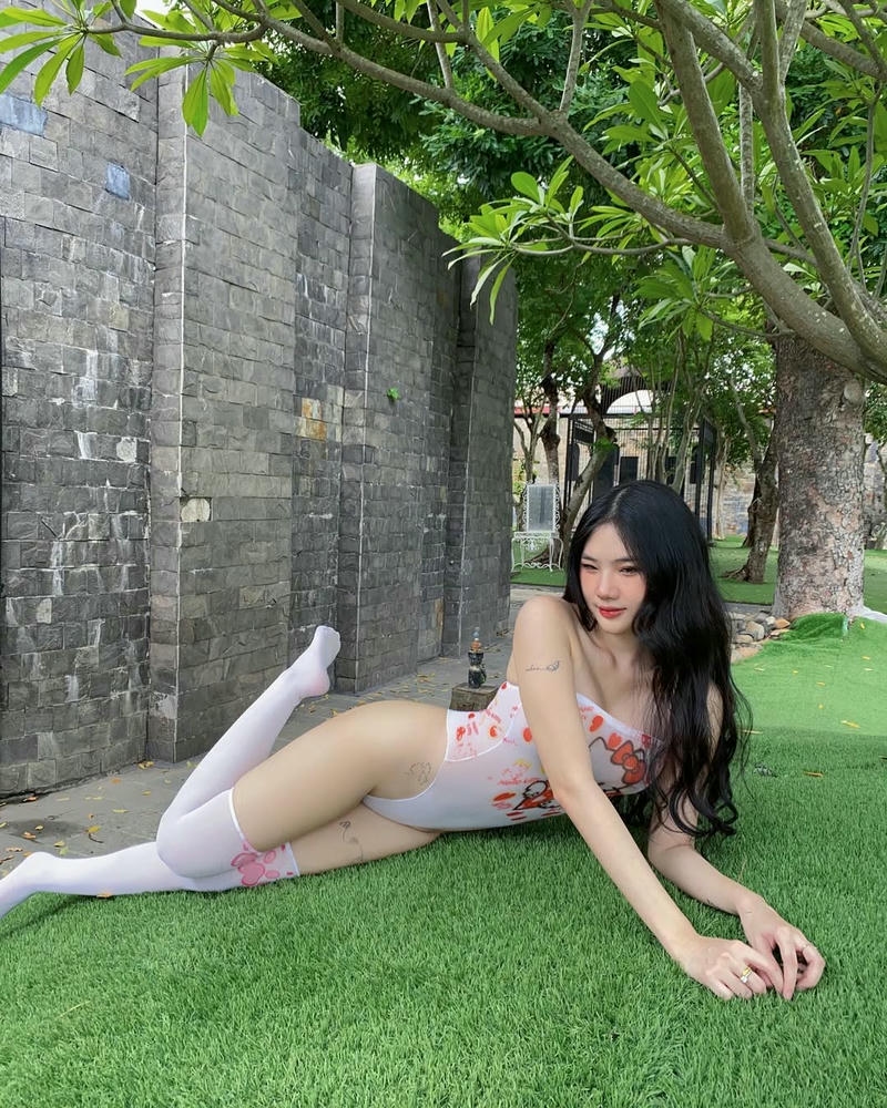 Ảnh Thanh Nhàn onlyfans duyên dáng nổi bật