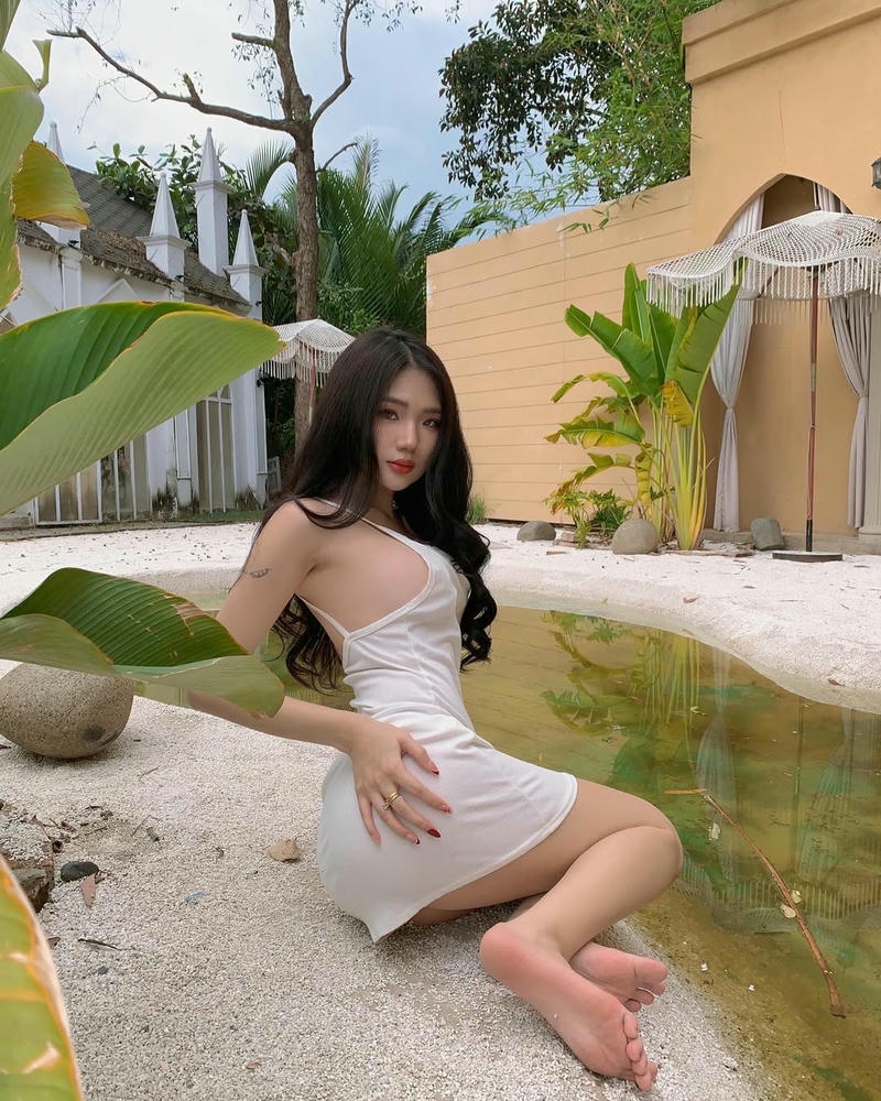 Ảnh Thanh Nhàn onlyfans lôi cuốn mềm mại