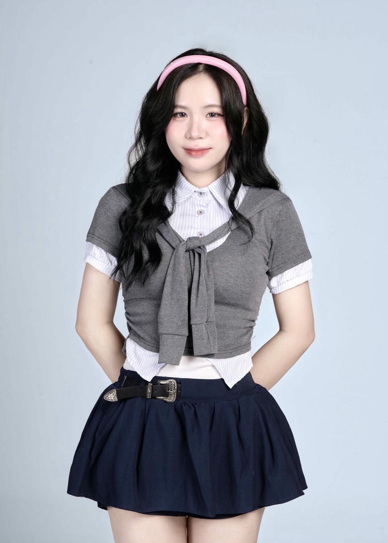 Cô nàng Sammy Đào mang diện mạo rạng rỡ đáng yêu
