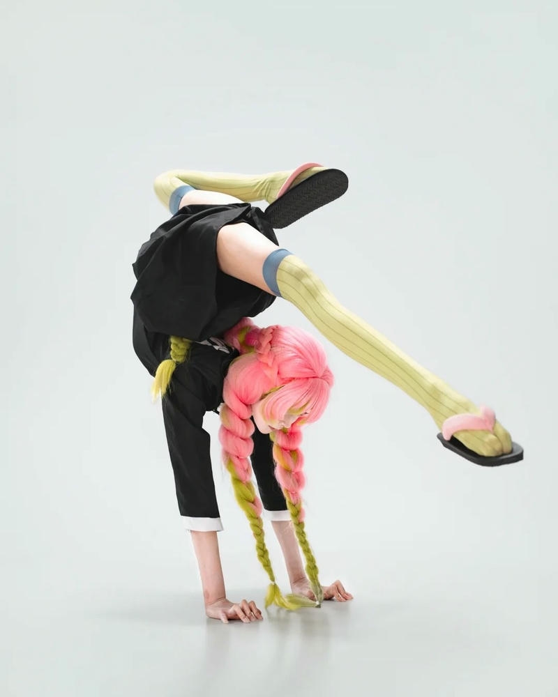 Cosplay Mitsuri cùng mái tóc hồng xanh đặc trưng