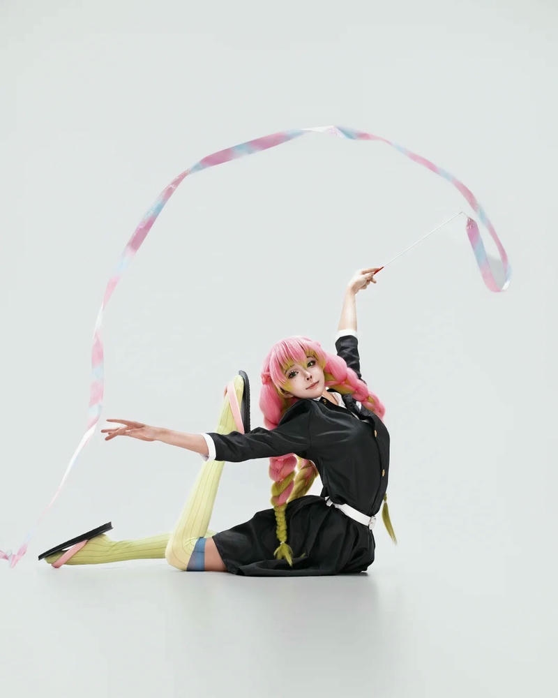 Cosplay Mitsuri thể hiện vẻ đẹp ngọt ngào tự nhiên