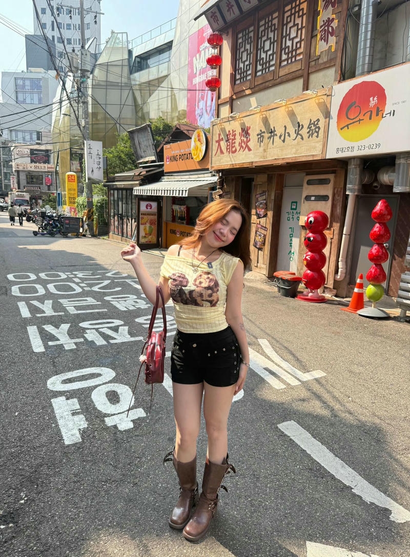 Người đẹp Sammy Đào với thần thái nhẹ nhàng nổi bật