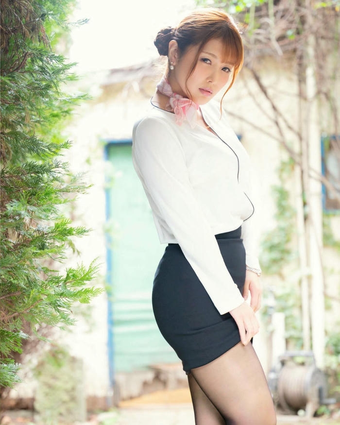 Akari niimura hấp dẫn lung linh bắt mắt tinh
