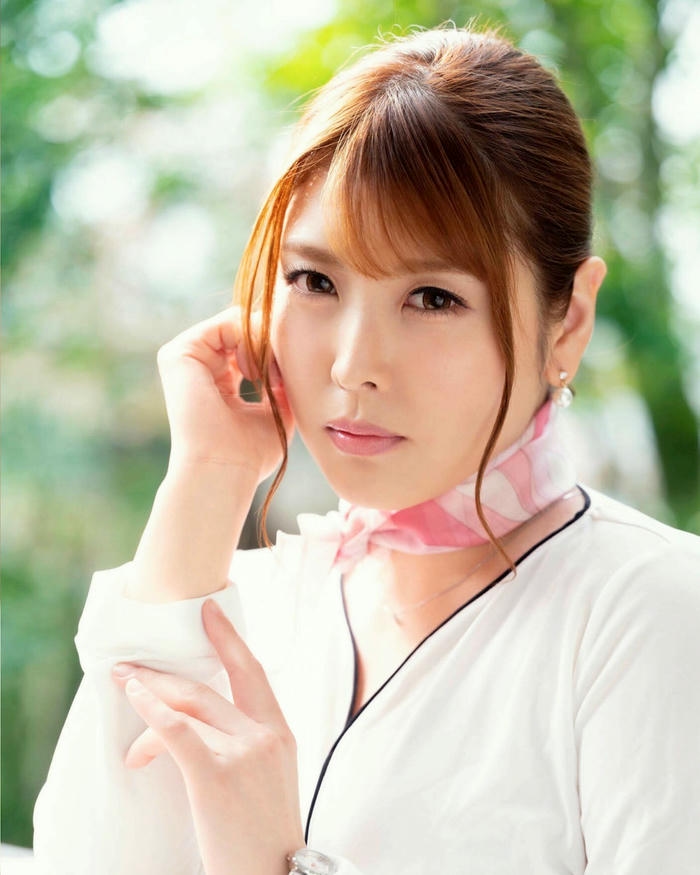 Akari niimura kiểu tinh xảo rực rỡ cảm xúc mạnh