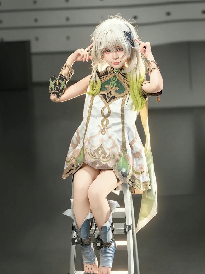 Ảnh cosplay Nahida sexy có nét đẹp cuốn hút