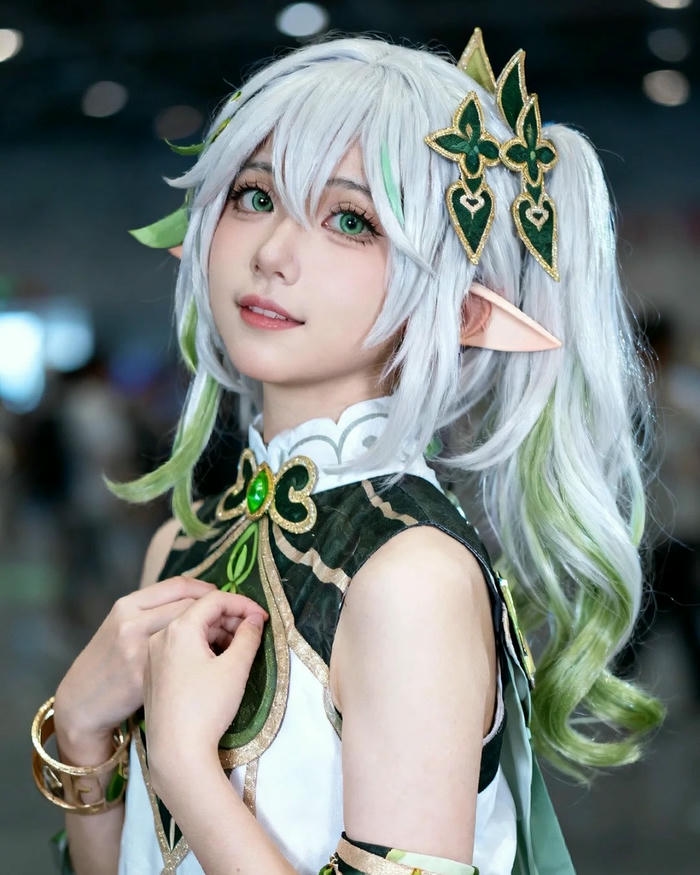 Ảnh cosplay Nahida sexy có tạo hình mềm mại