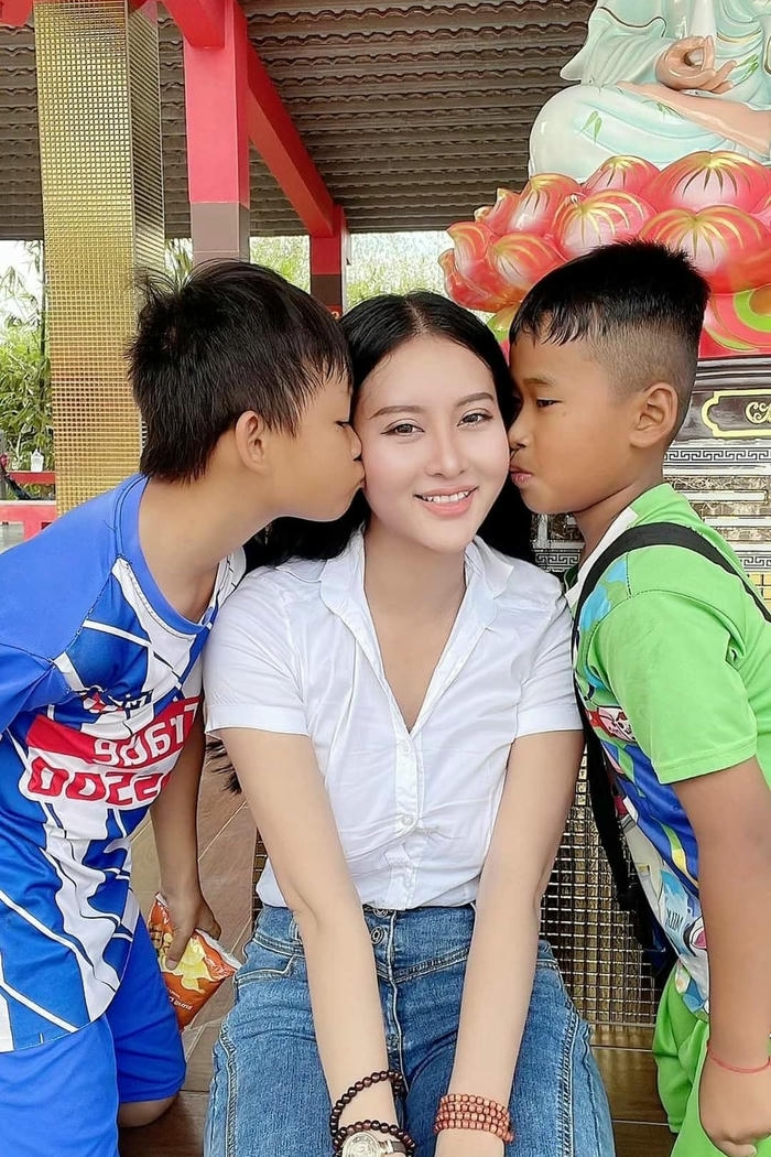 Ảnh võ huỳnh ngọc phụng tự nhiên sắc sảo