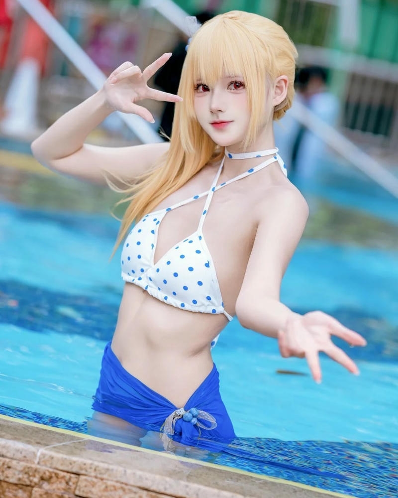 Bikini kiểu cosplay ấn tượng sống động sắc bén bắt mắt