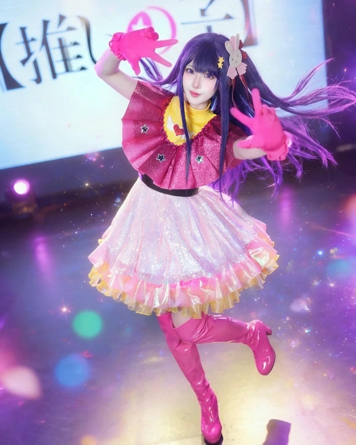 Cosplay Ai Hoshino mang vẻ ngoài thanh thoát cuốn hút