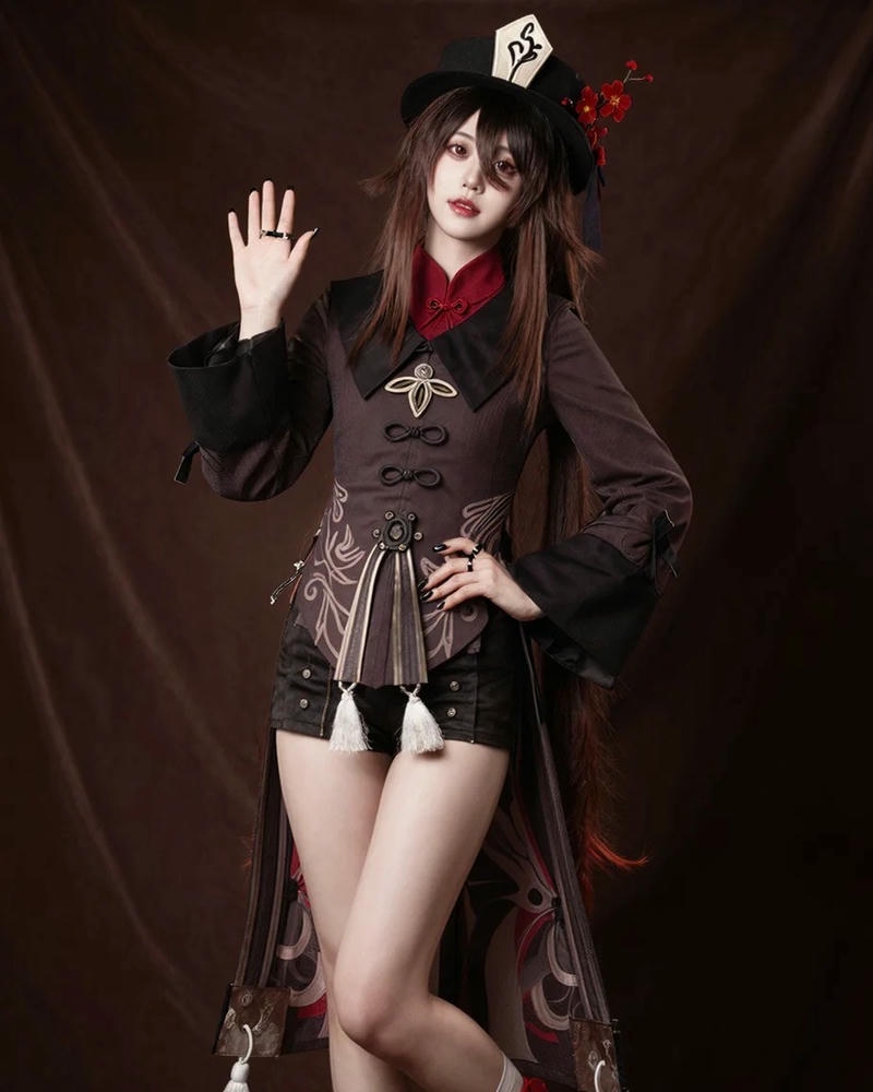Cosplay Genshin Impact nổi bật với biểu cảm đầy sức hút