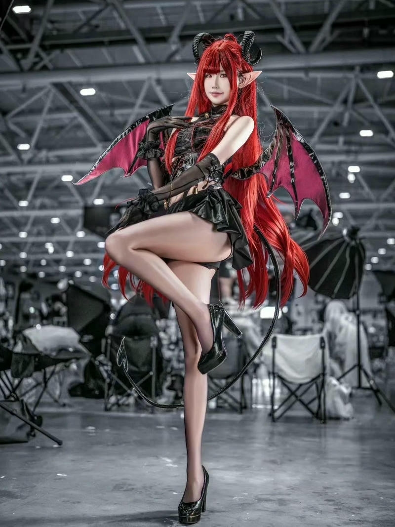 Cosplay Trung Quốc nổi bật qua thần thái duyên dáng