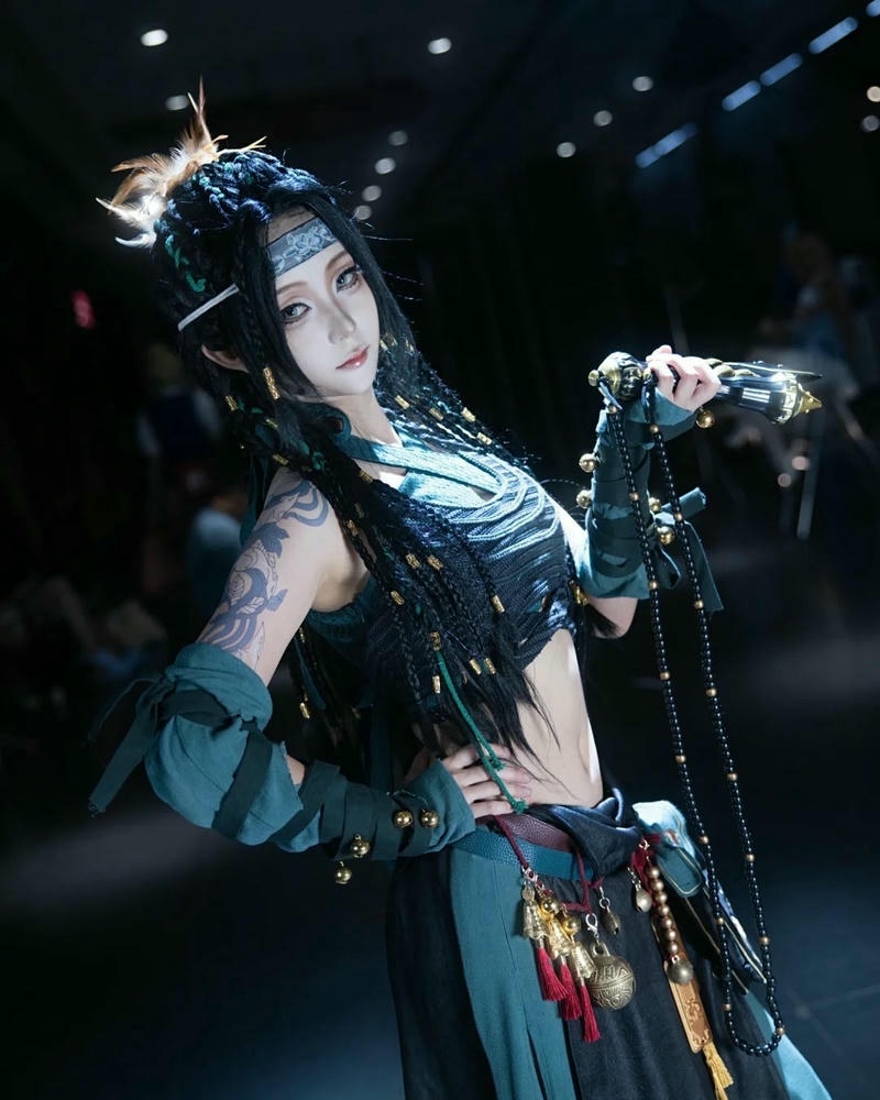 Cosplay Trung Quốc nổi bật với phục trang cầu kỳ