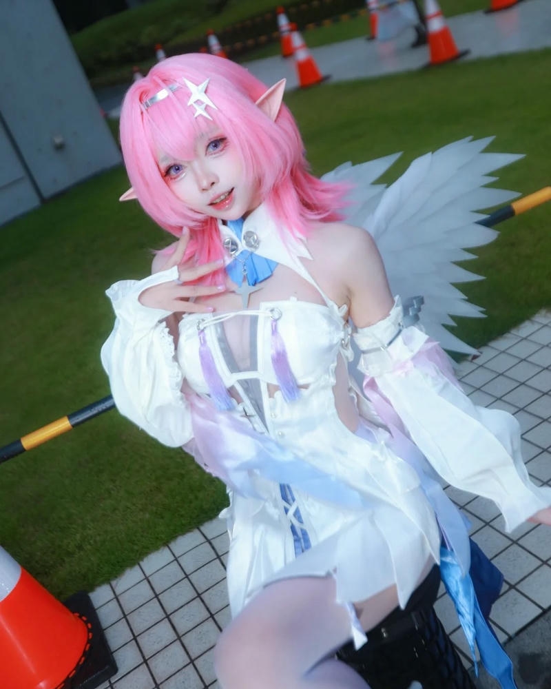 Cosplay Trung Quốc tái hiện vẻ đẹp nữ tính đặc trưng