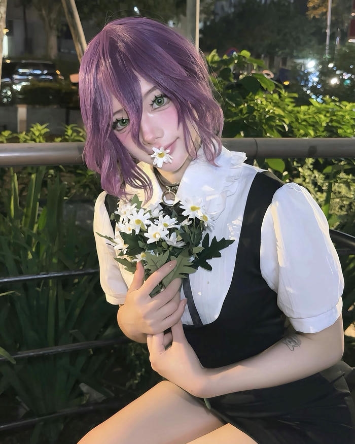 Cosplay anime girl bổ mắt đẹp toát lên vẻ cuốn hút