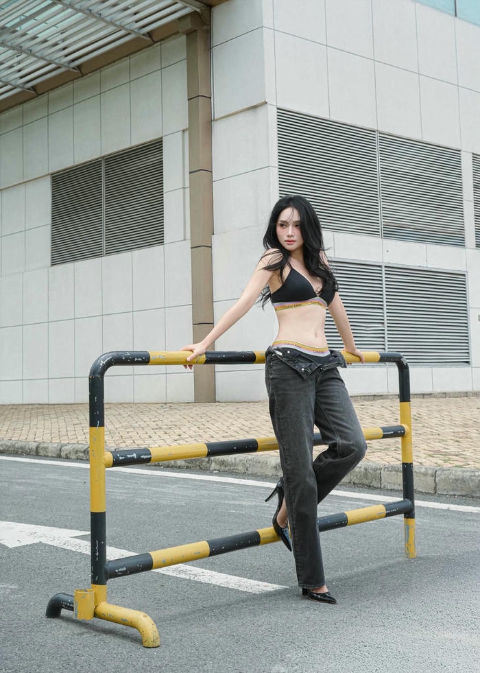 Hình ảnh Hương Giang với diện mạo duyên dáng
