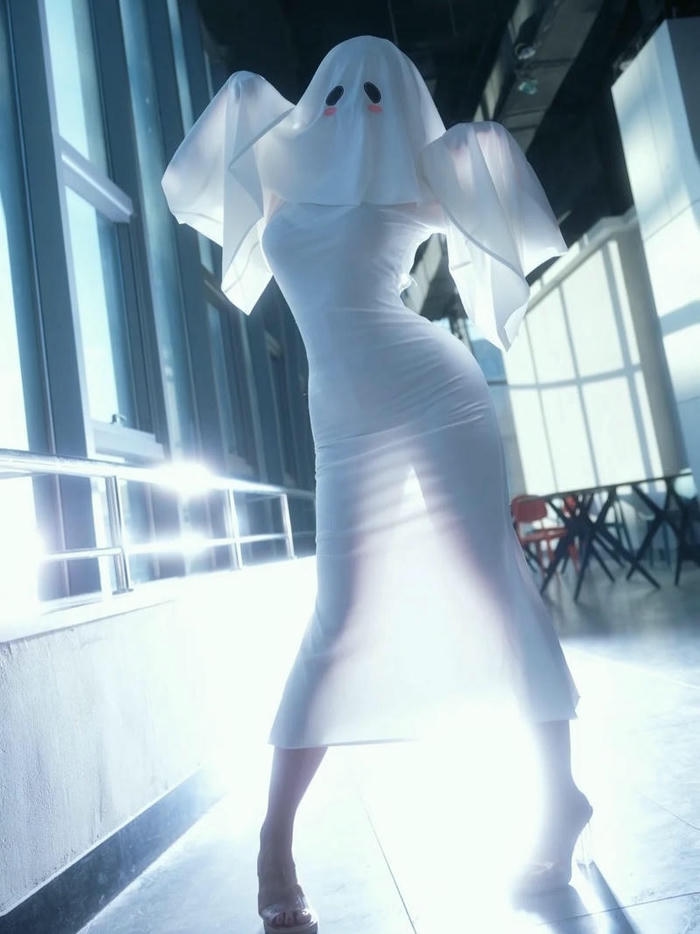 Hình ảnh cosplay ma nữ mang nét ma mị