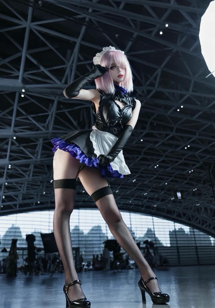 Hình cosplay maid với tạo hình đáng yêu