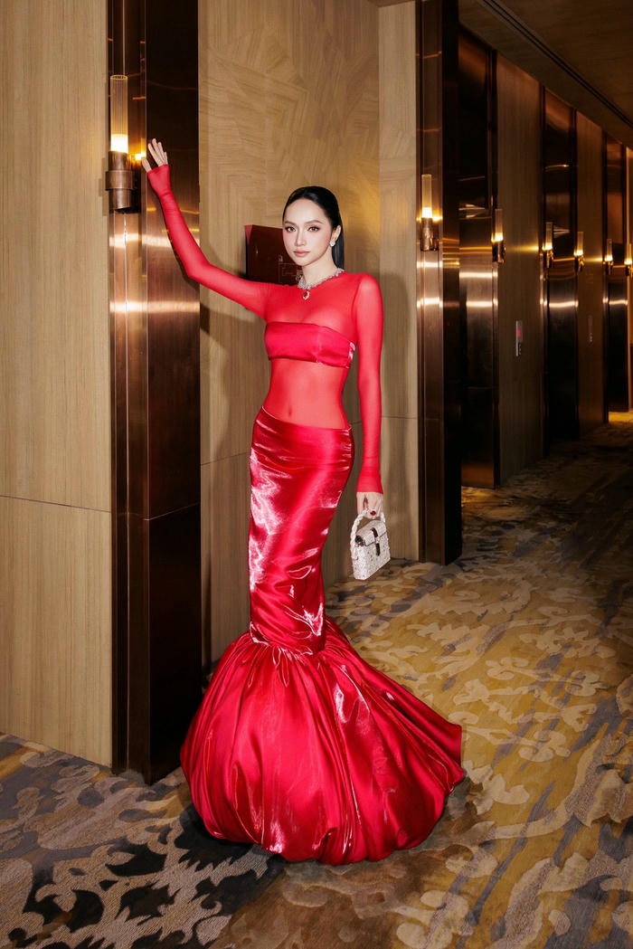 Hương Giang sexy mang thần thái nữ tính nổi bật