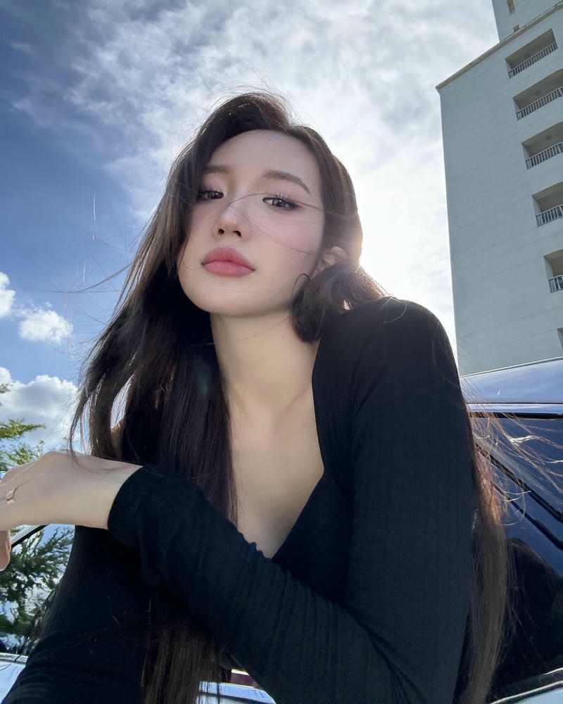 Lê thị khánh huyền sexy có nét đẹp nữ tính