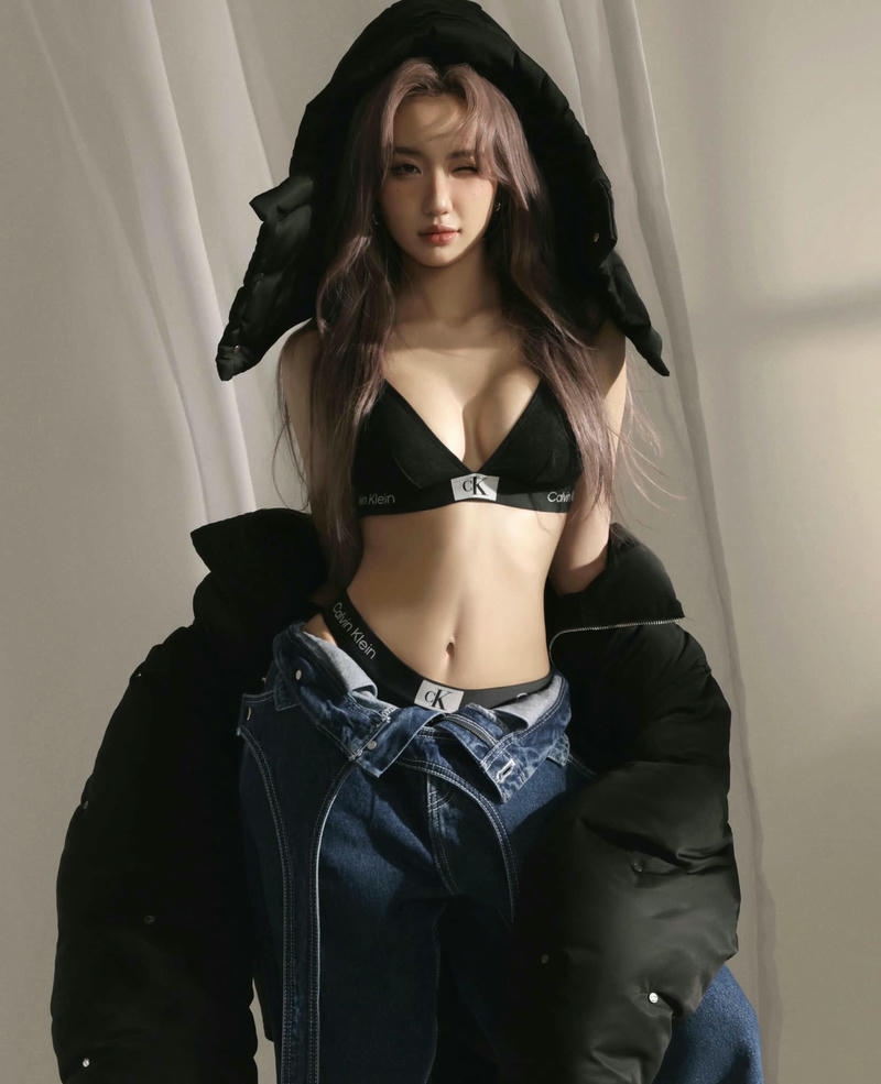 Lê thị khánh huyền sexy với thần thái thanh tú