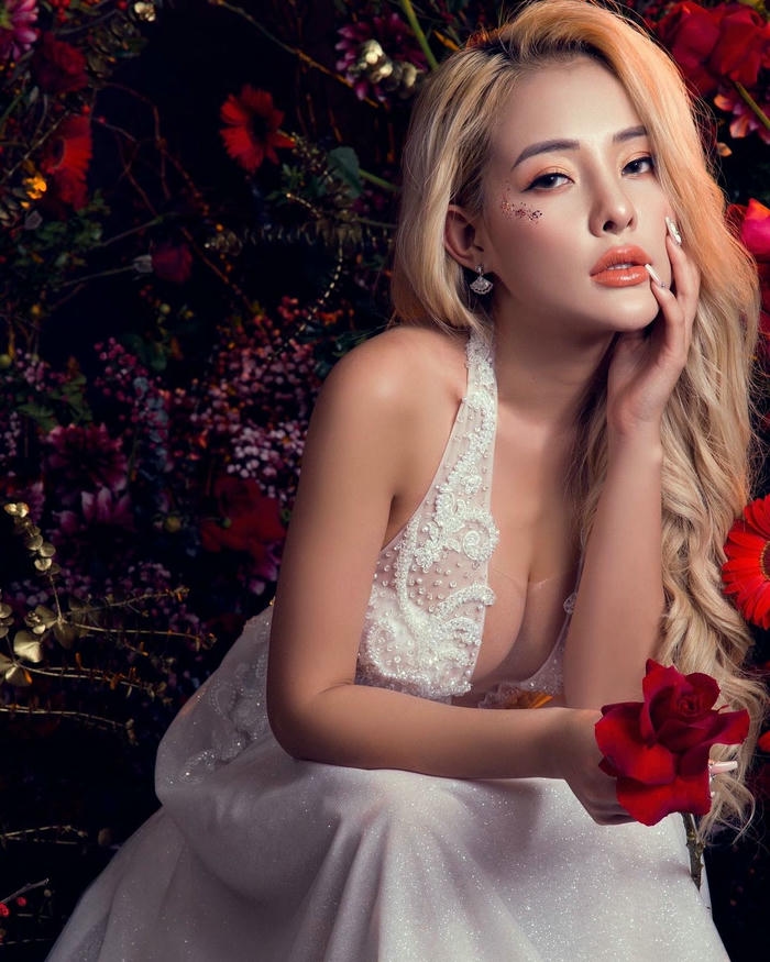 Ngân 98 sexy hấp dẫn lung linh bắt mắt ấn tượng
