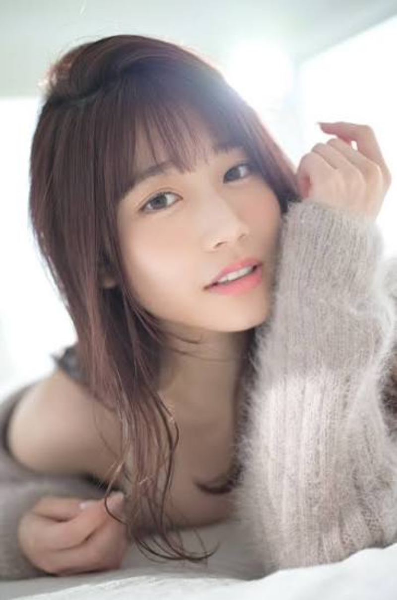 Top Diễn Viên JAV Nữ Saika Kawakita