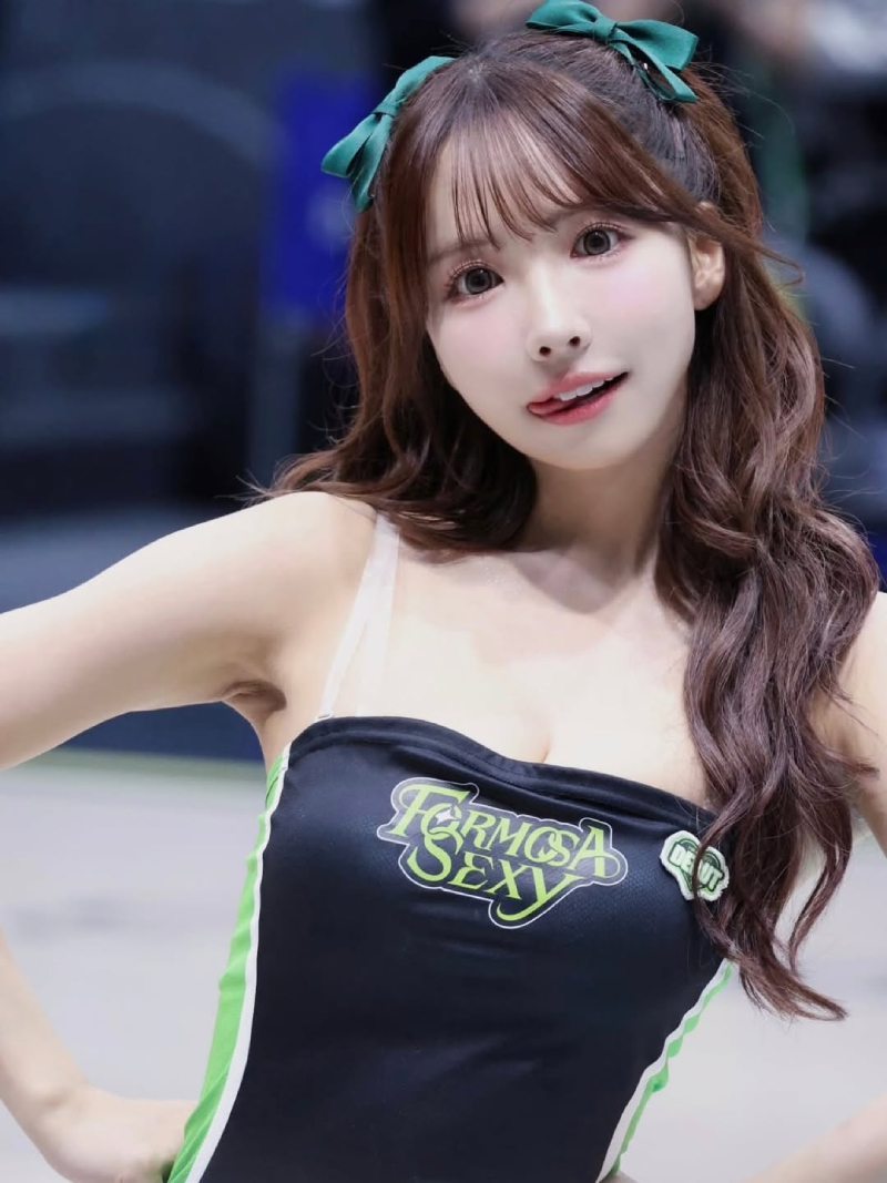 Top Diễn Viên JAV Yua Mikami