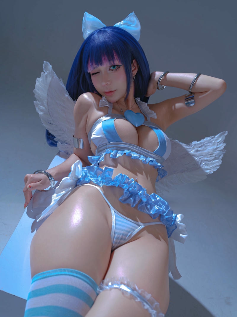 Umeko J cosplay có diện mạo thanh tú tinh tế